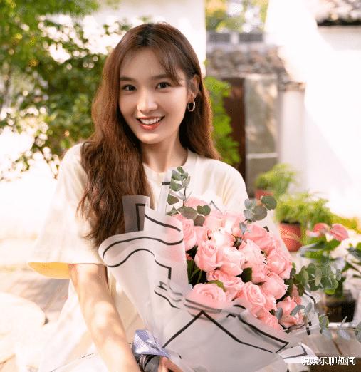 “驻”好热土献芳华