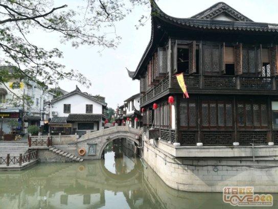 即便太子朱标病逝，朱元璋还有25个儿子，为何将皇位传给孙子呢？